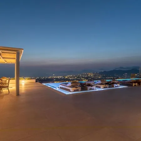 Sunset Hill 4*