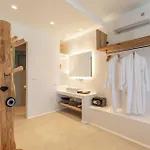 Sunset Hill 4*