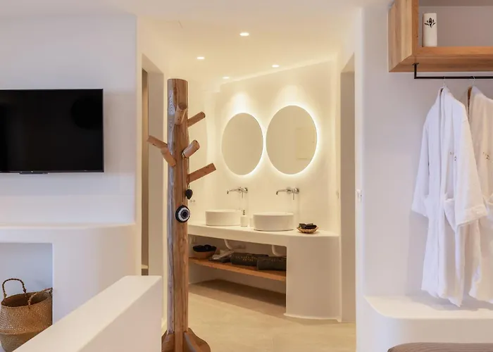 Sunset Hill Mykonos Town