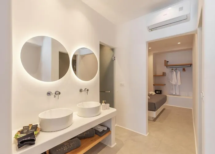 Sunset Hill Mykonos Town